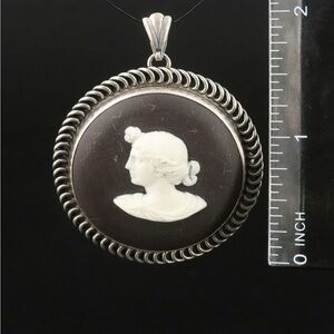 Wedgwood Cameo Necklace/Pin Sterling Silver Broche and. Jasperware.